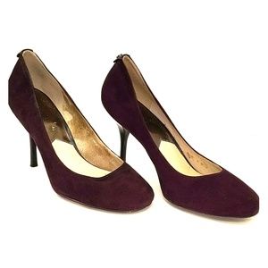 Michael Kors purple suede pumps size 10